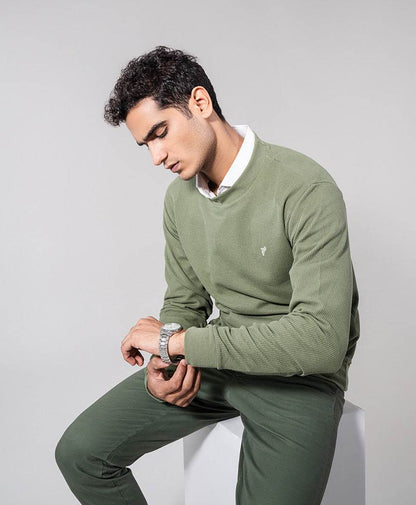 Men's fitted olive-green knit sweater, long sleeves and small chest logo detail