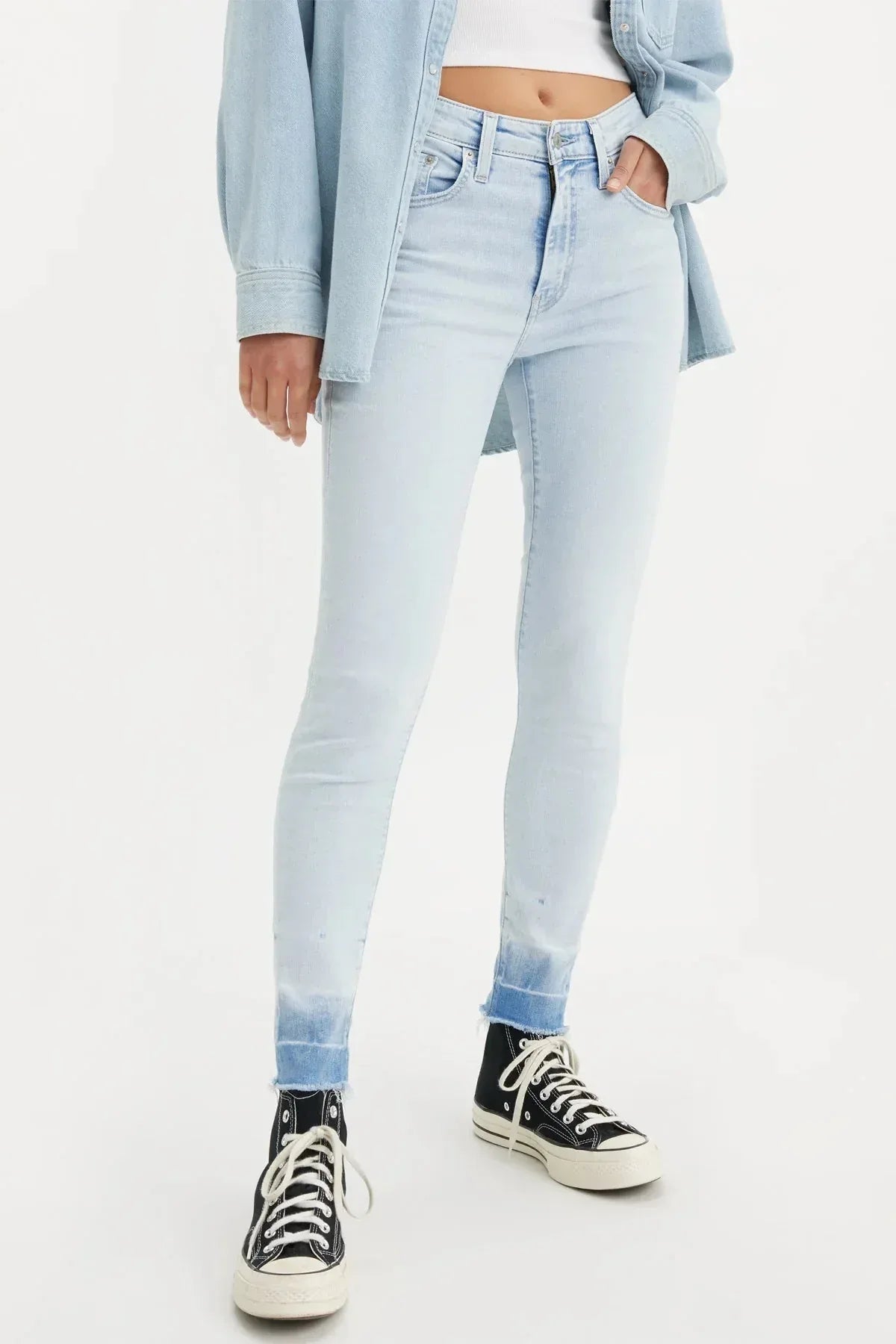 Levi's - AK Galleria