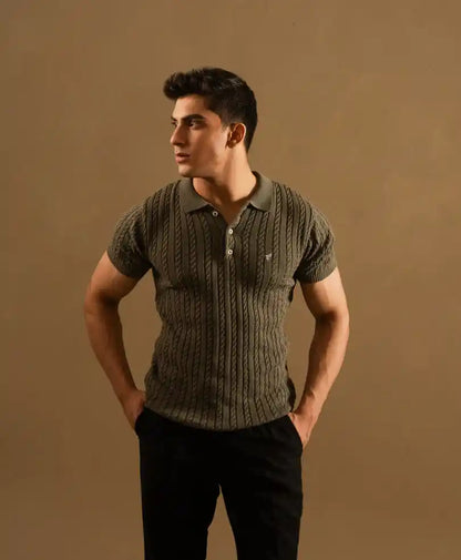 Olive fitted knit polo shirt, short sleeves, button placket and vertical ribbed stripes