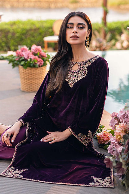 Nimra Kashif - AK Galleria