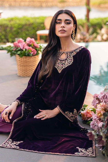 Nimra Kashif - AK Galleria