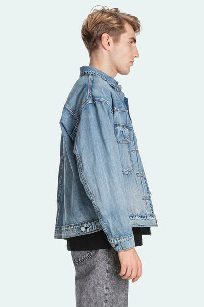 Levi's - AK Galleria