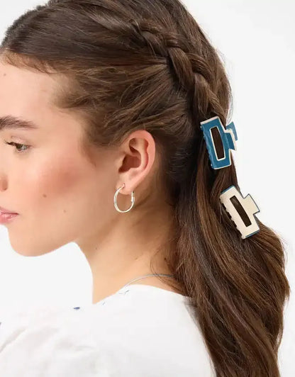 Accessorize