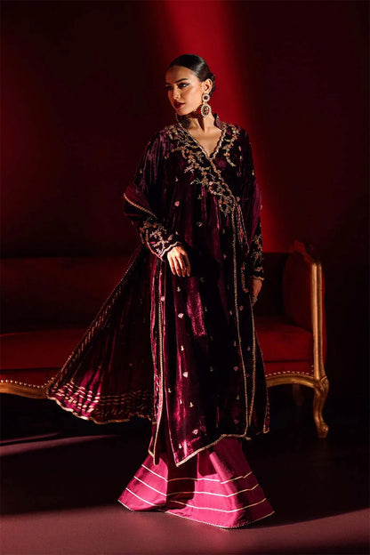 Nimra Kashif - AK Galleria