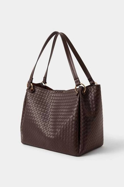Accessorize - AK Galleria