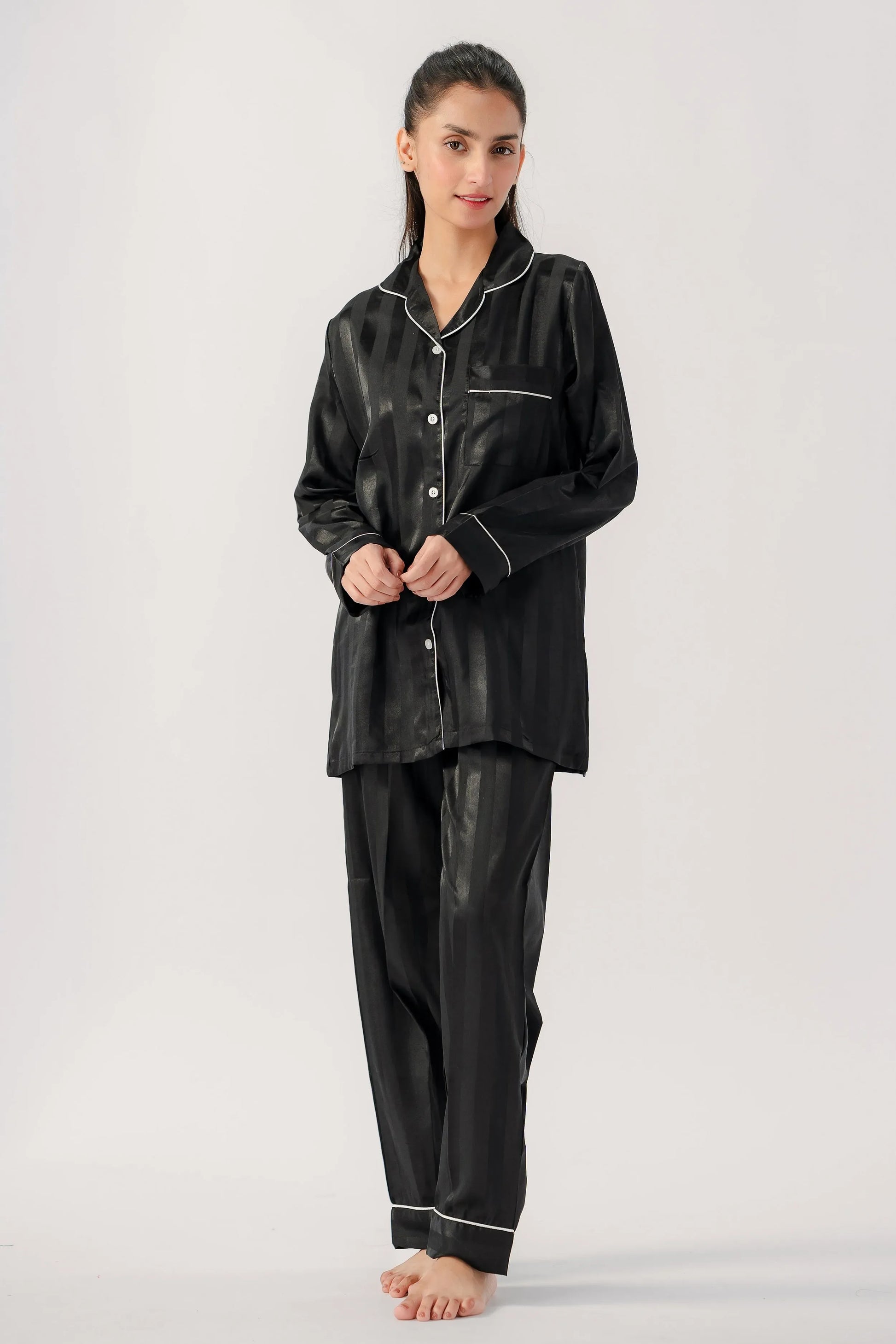 studiobyarj.pk - AK Galleria