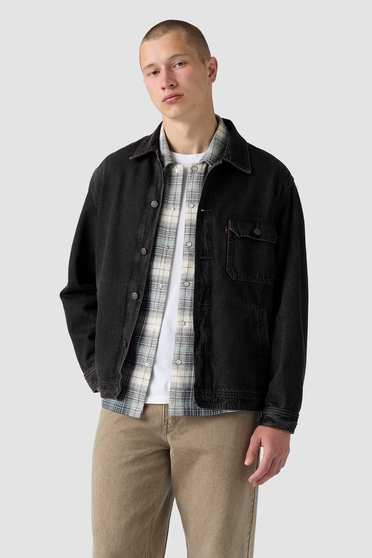 Levi's