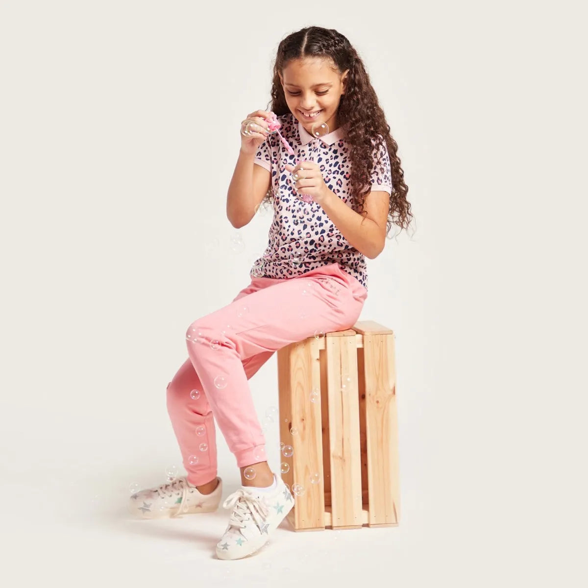BABYSHOP pink jogger pants with elastic cuffs and drawstring waist