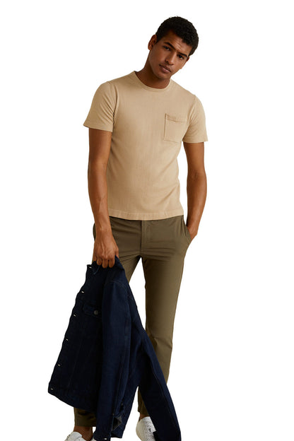 Beige men's crew-neck T-shirt with short sleeves and chest pocket