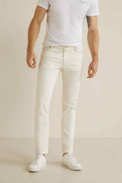 Off-white jeans with button and zip fly, five-pocket design