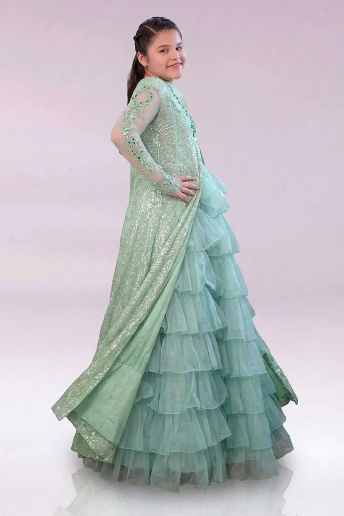 Qurratulain saqib - AK Galleria