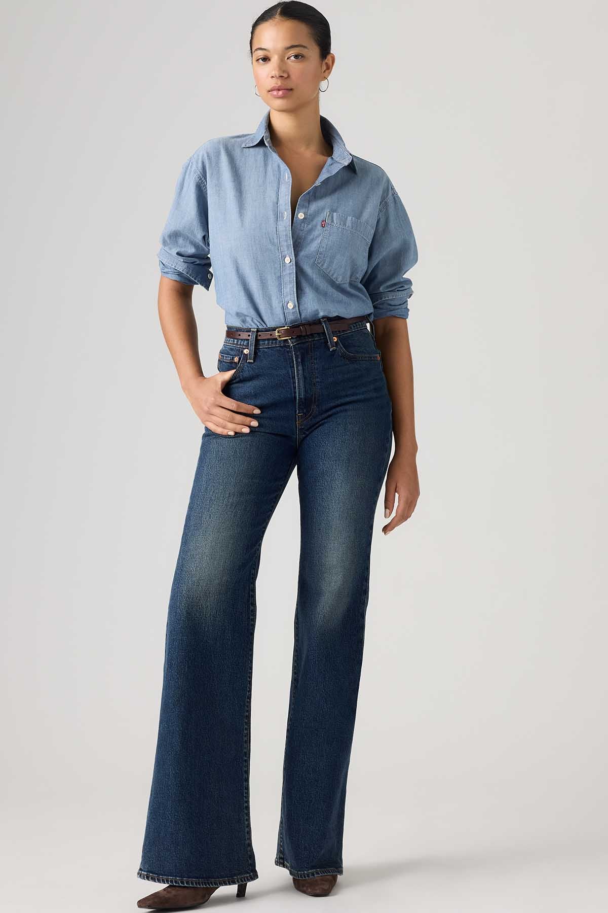 Levi's
