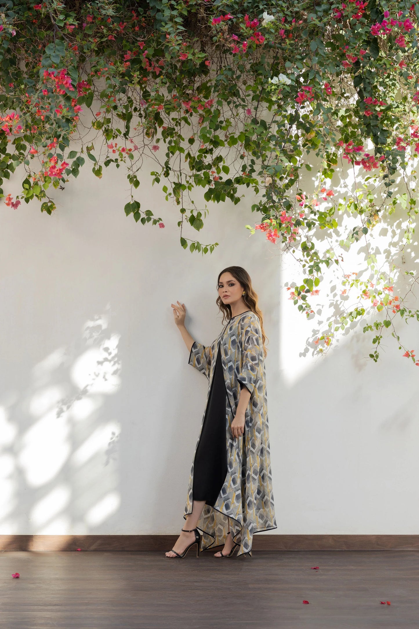 Velour - AK Galleria