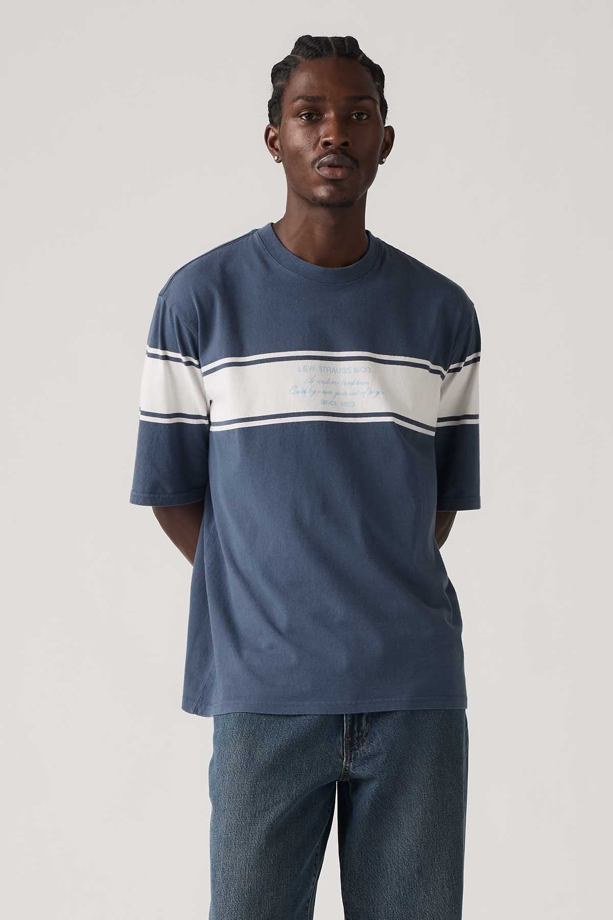 Levi's