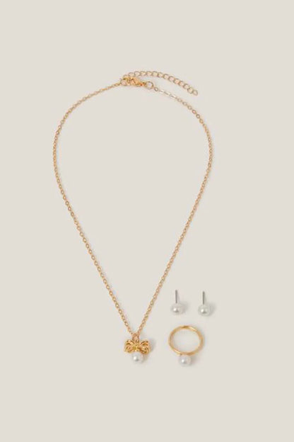Accessorize - AK Galleria