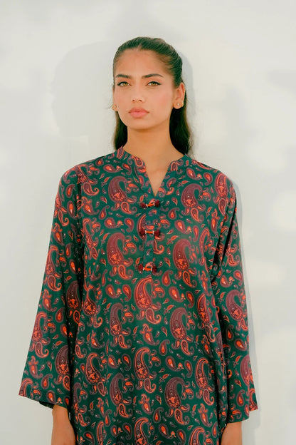 Long paisley printed dress with V-neck and button placket, 3/4 sleeves in teal and red
