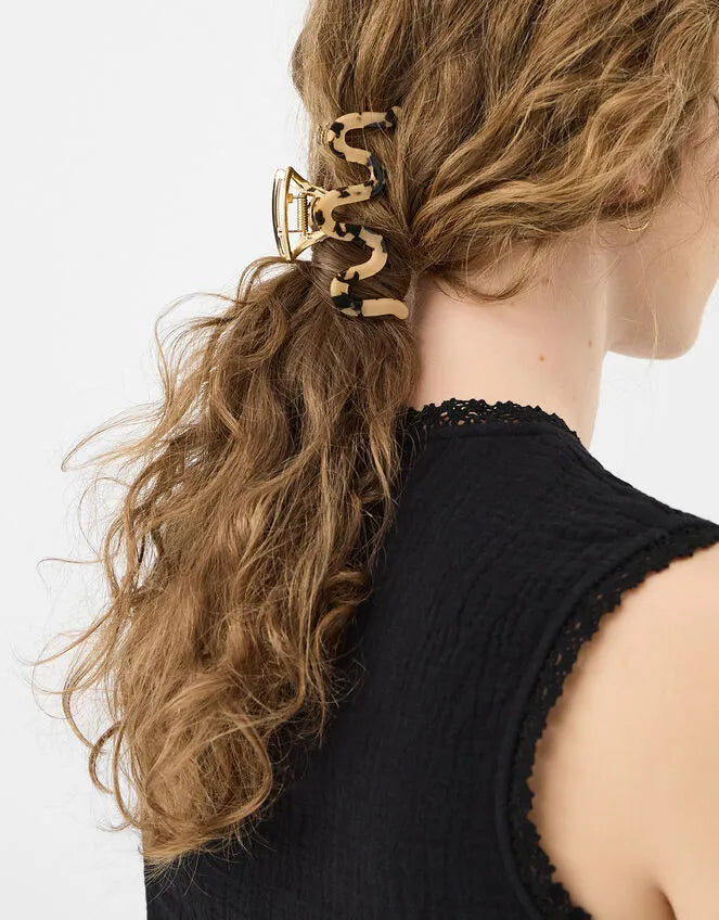 Accessorize