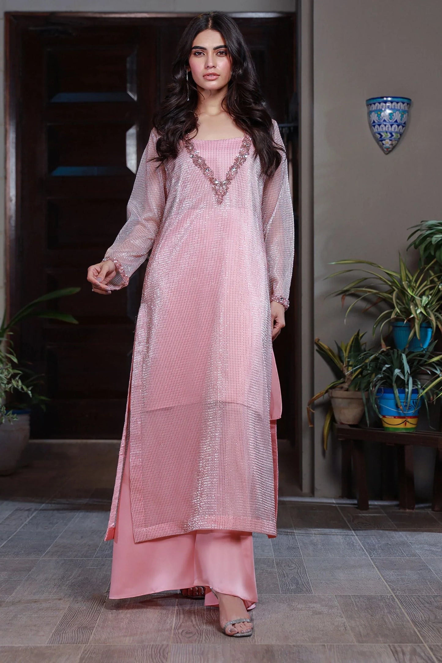 Velour - AK Galleria