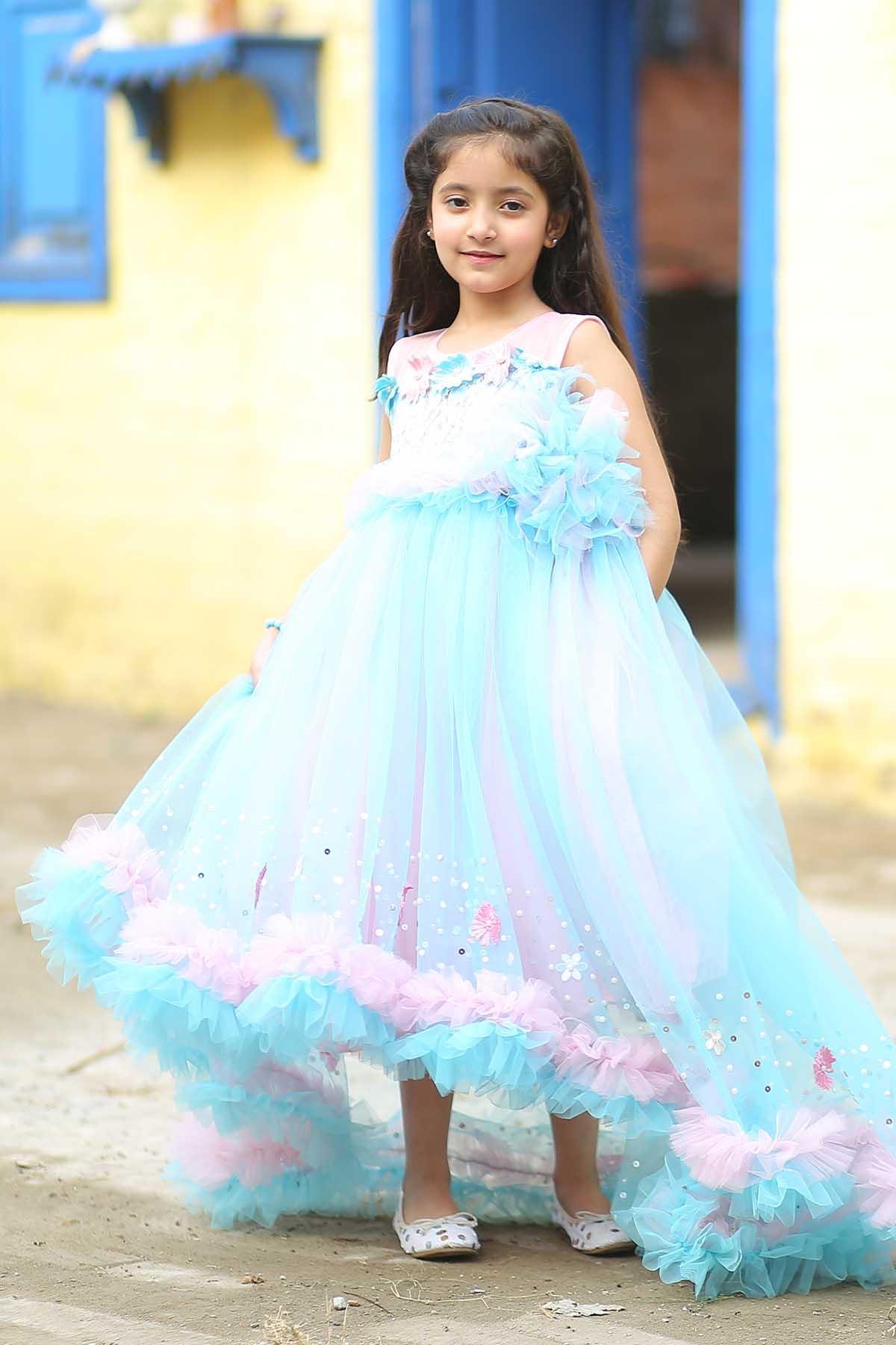 Qurratulain saqib - AK Galleria