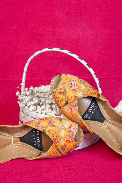On your Feet - AK Galleria