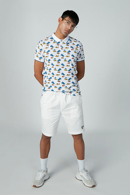 Men's white polo shirt with tropical print, short sleeves and collared neckline
