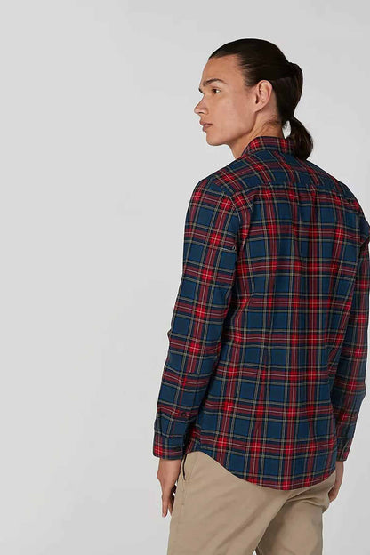 Men’s red-and-blue plaid button-up shirt, back/side view with long sleeves