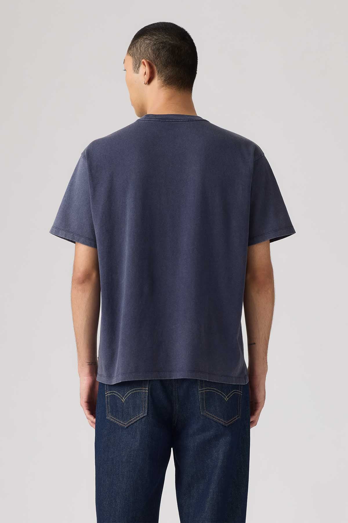 Levi's