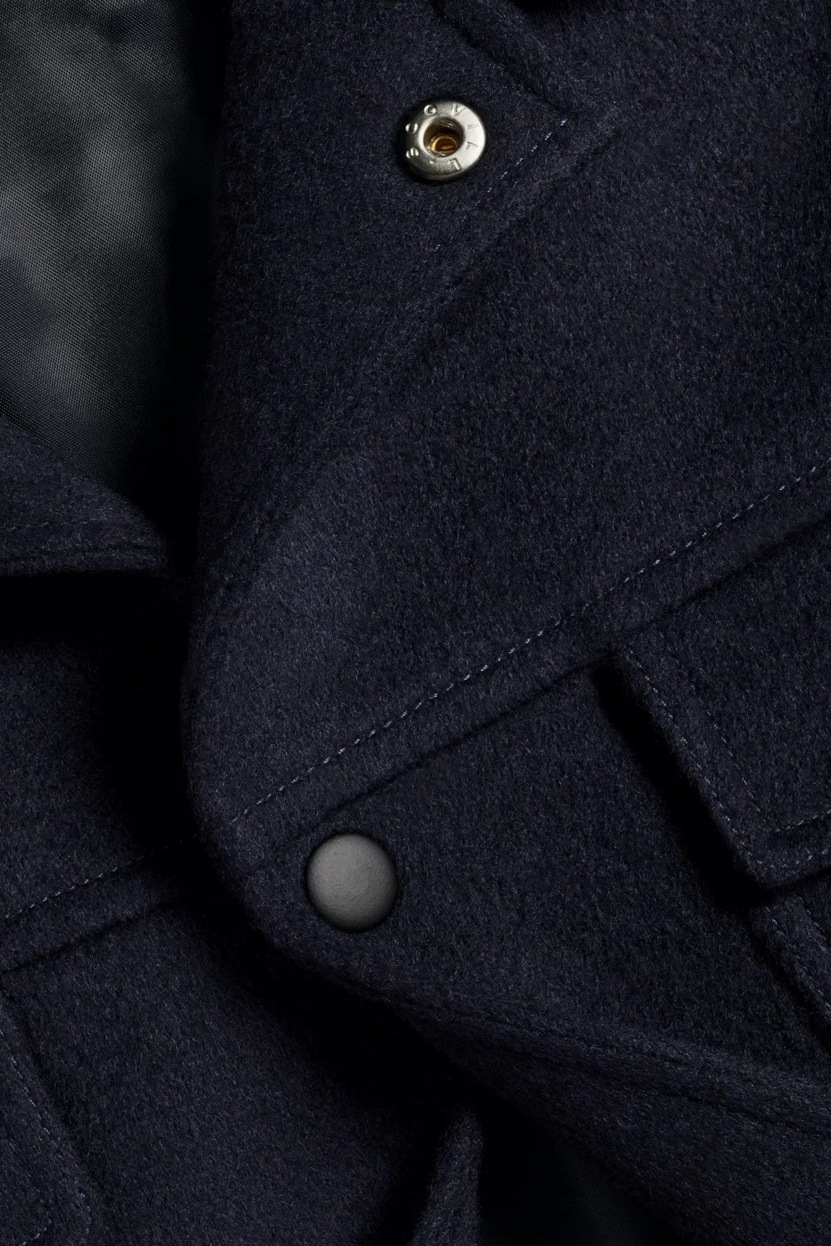 Charles Tyrwhitt - AK Galleria