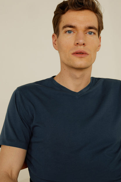 Men's dark navy V-neck T-shirt close-up, short sleeves