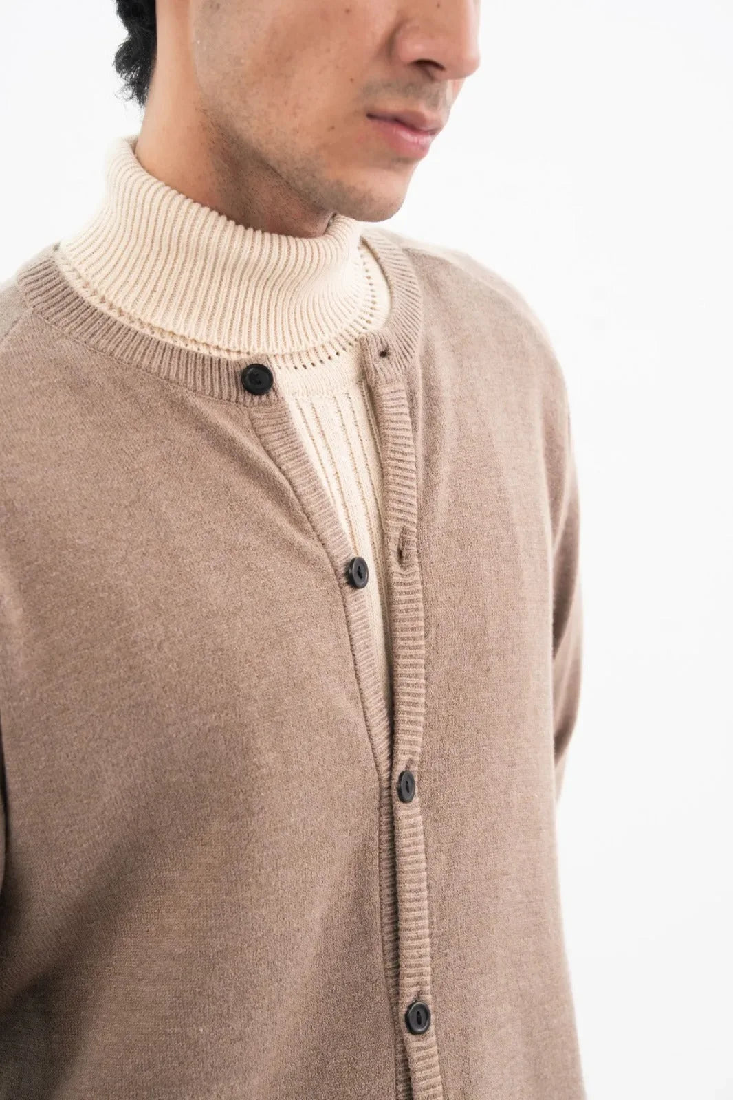 Brackets - AK Galleria