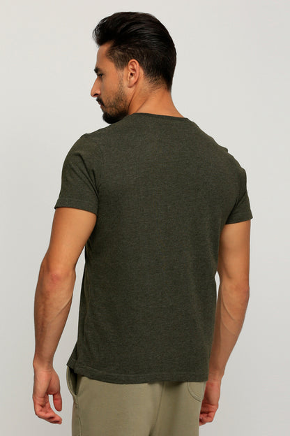 Men's dark green T-shirt with plain back and short sleeves