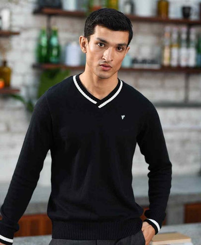 Black fitted V-neck knit sweater with ribbed collar and cuffs, small chest logo