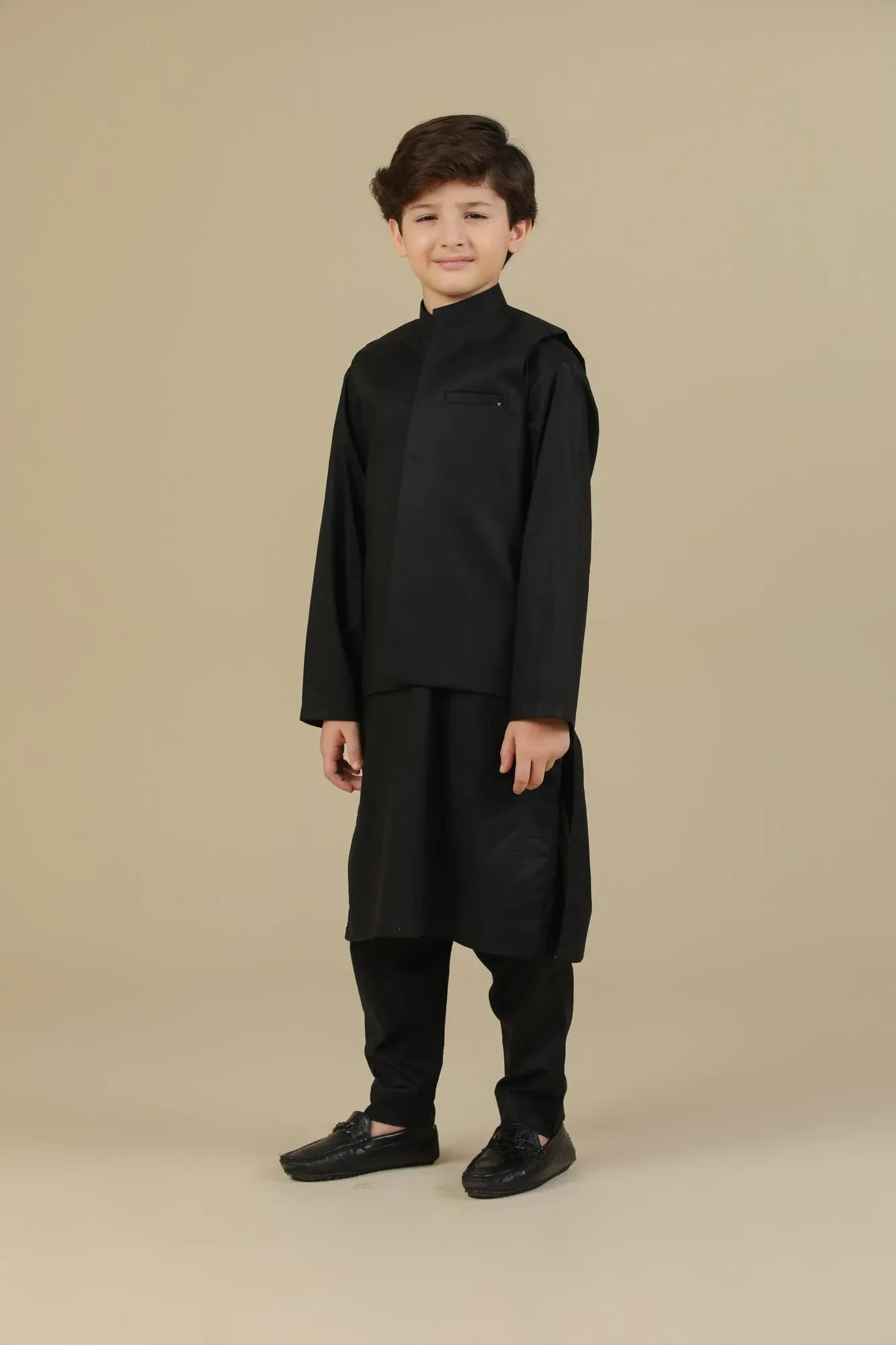 MURAQSH - AK Galleria