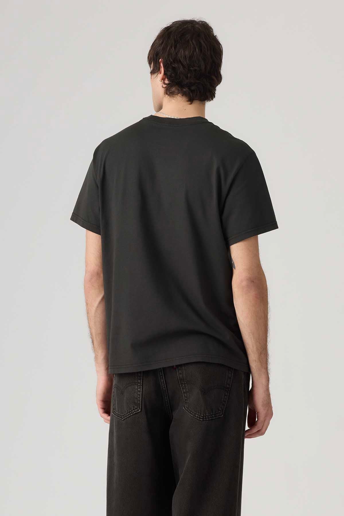 Levi's
