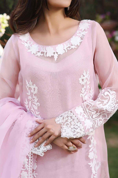 Nimra Kashif - AK Galleria