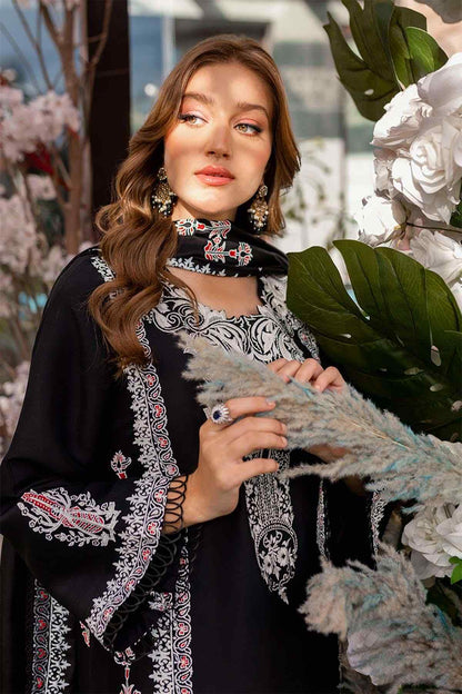 Nimra Kashif - AK Galleria