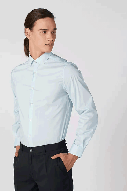Splash shirt in light blue, long-sleeve button-up with pointed collar