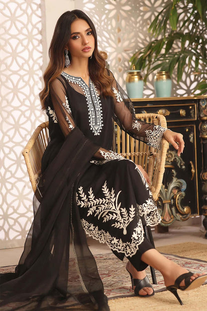 Nimra Kashif - AK Galleria