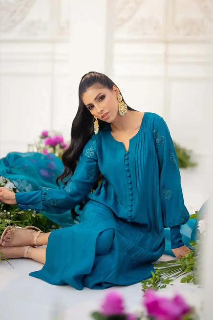 Nimra Kashif - AK Galleria