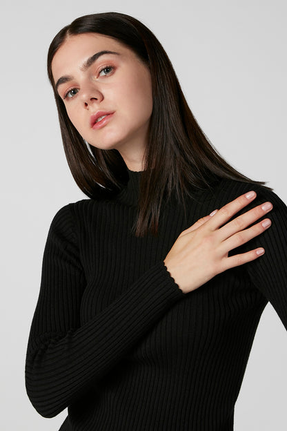 Black ribbed turtleneck sweater with high neck and long sleeves