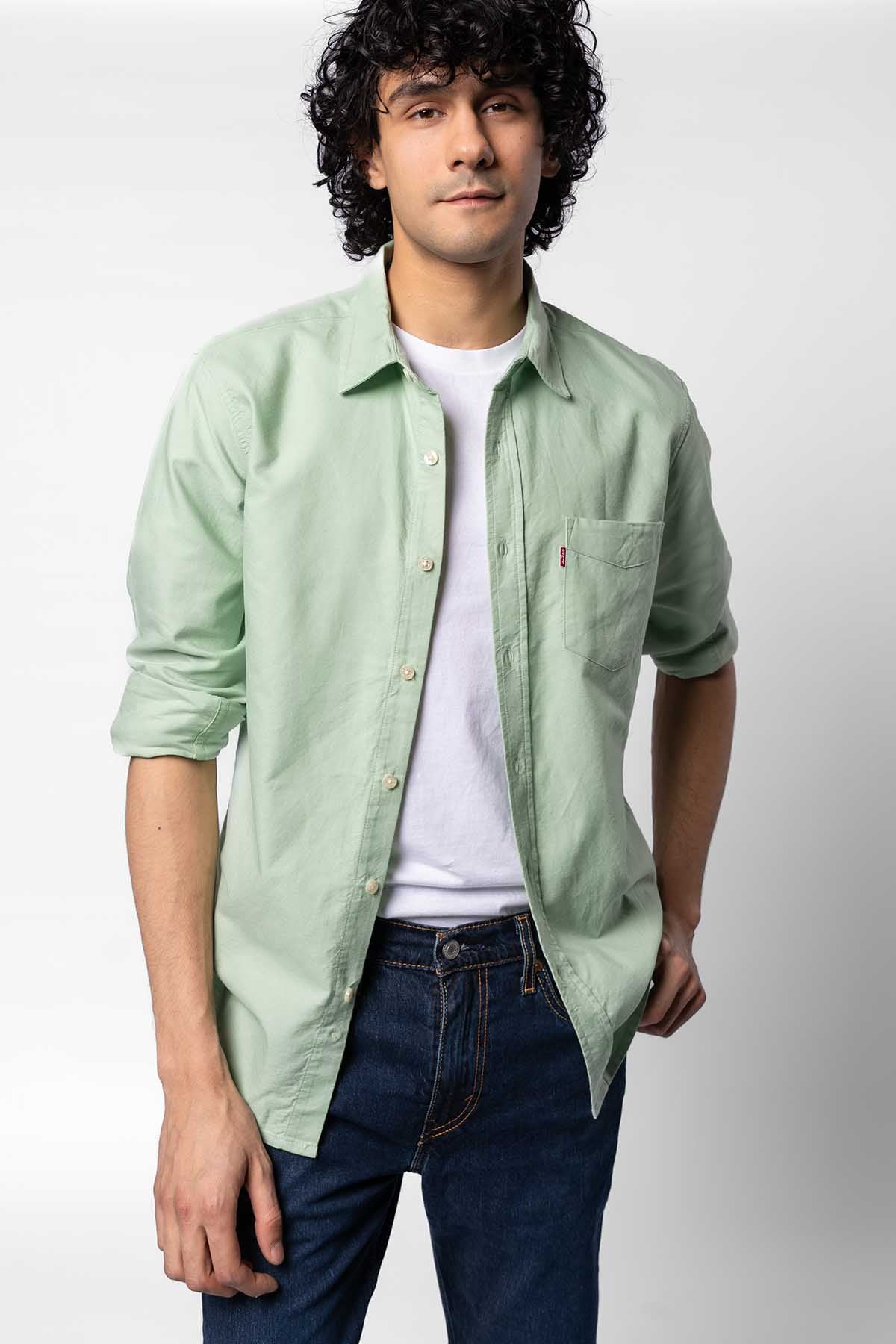 Levi's