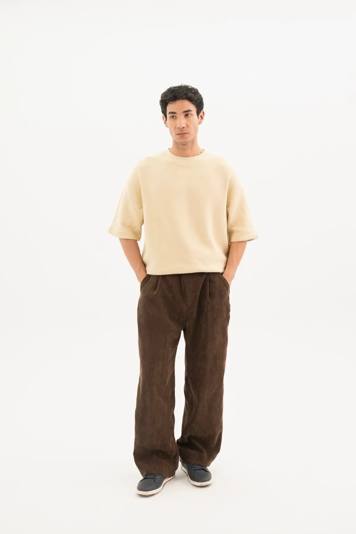 Brackets - AK Galleria