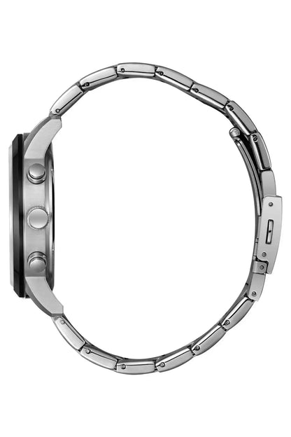 SLAZENGER silver-tone watch case and metal bracelet, side profile with crown