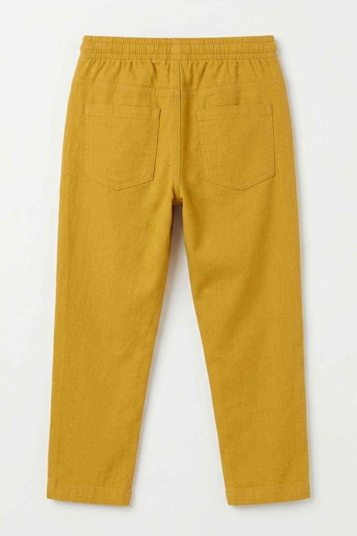 Kids' yellow pants with two front pockets and elastic waistband