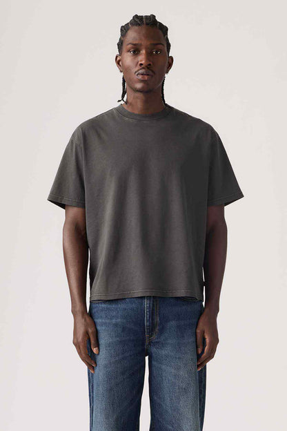 Levi's dark gray crew-neck T-shirt, short sleeves, straight hem