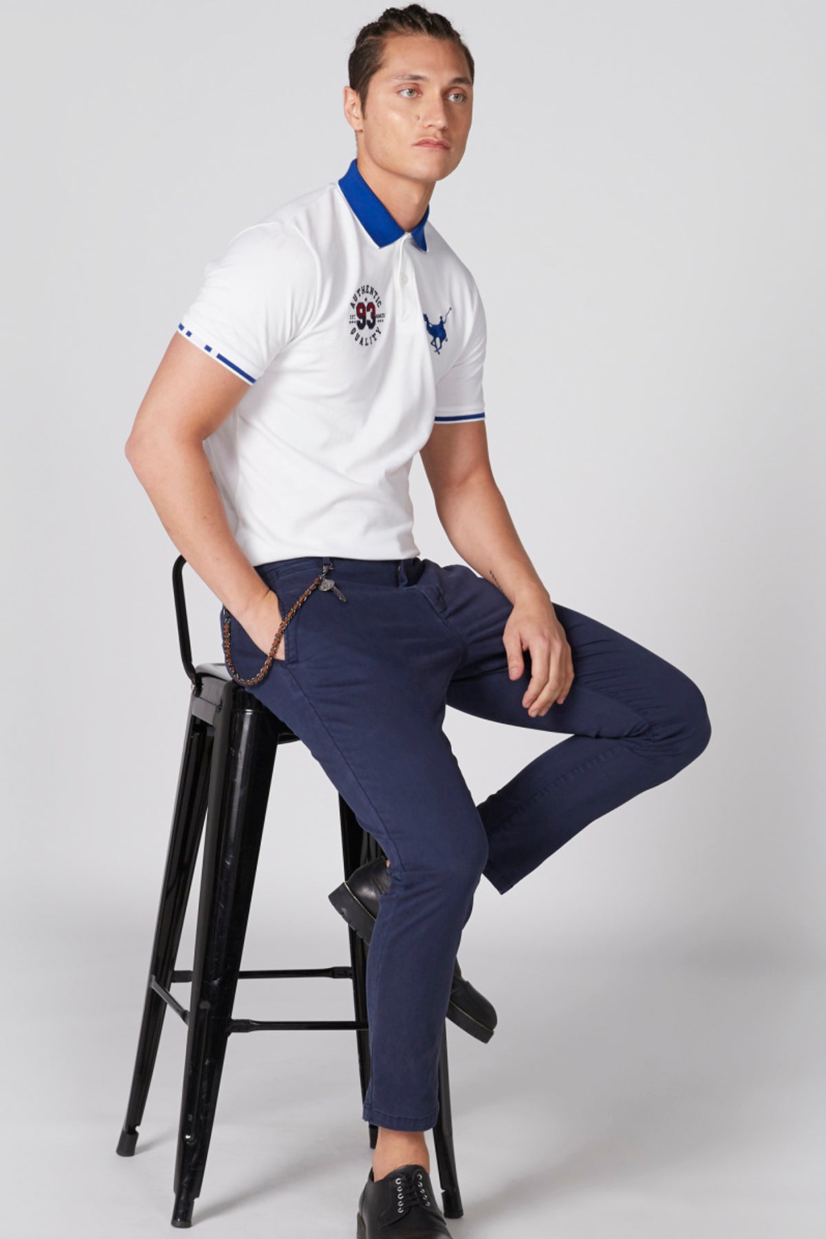alt