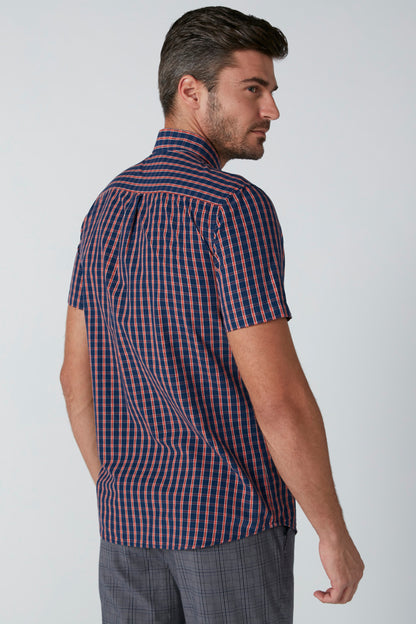 Men's short-sleeve plaid button-up shirt with multicolor check pattern