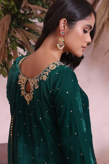 Nimra Kashif - AK Galleria