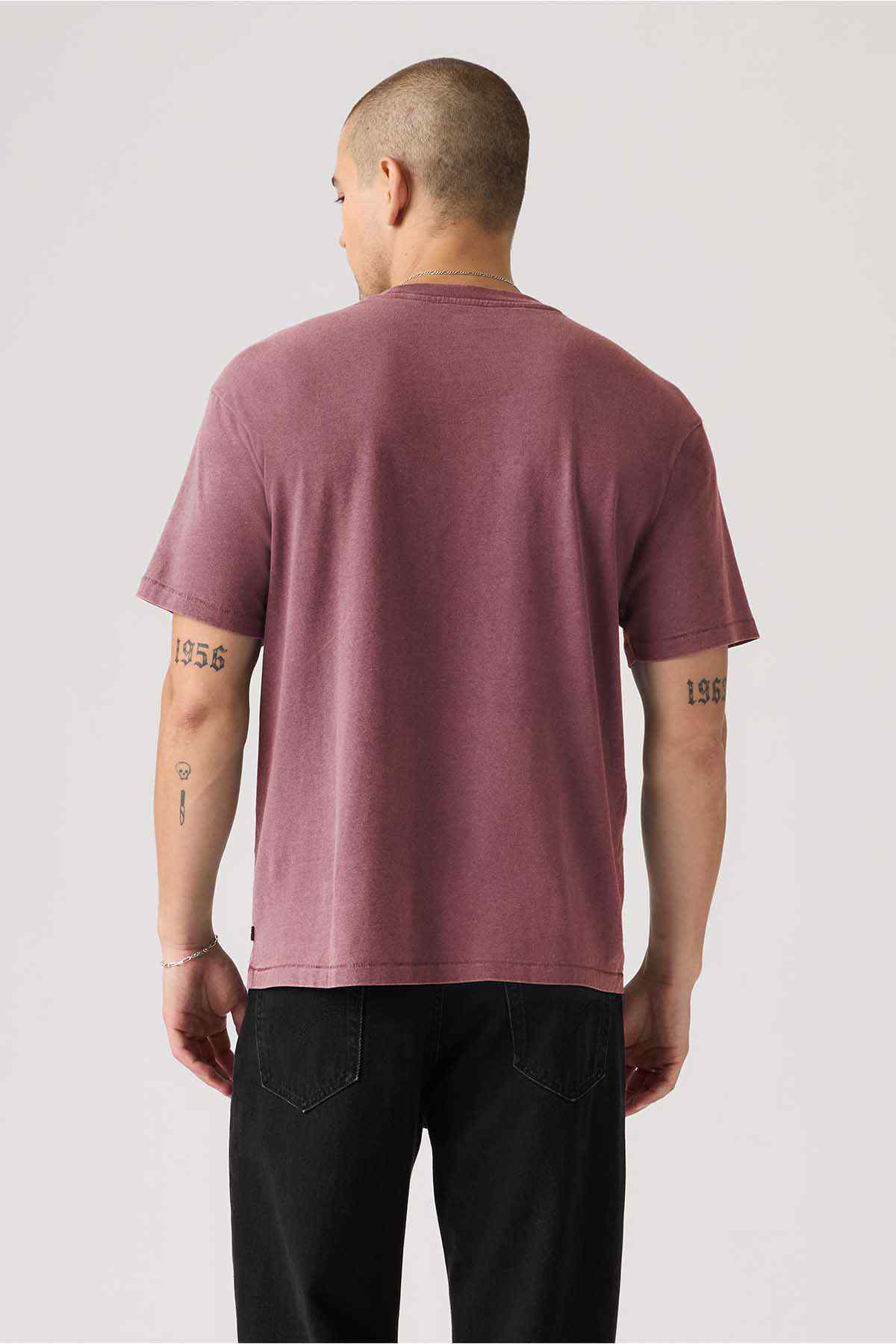 Levi's mauve crew-neck T-shirt, back view with printed sleeve details