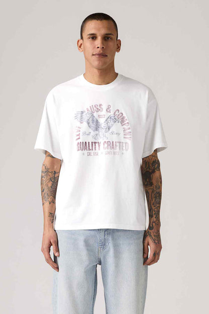 Levi's white graphic T-shirt with crew neck and short sleeves